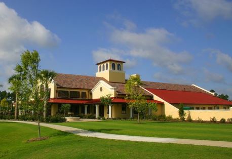 The lakeside community clubhouse at Hampton Hall